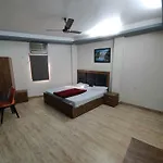 Luxury Stays In Hauz Khas