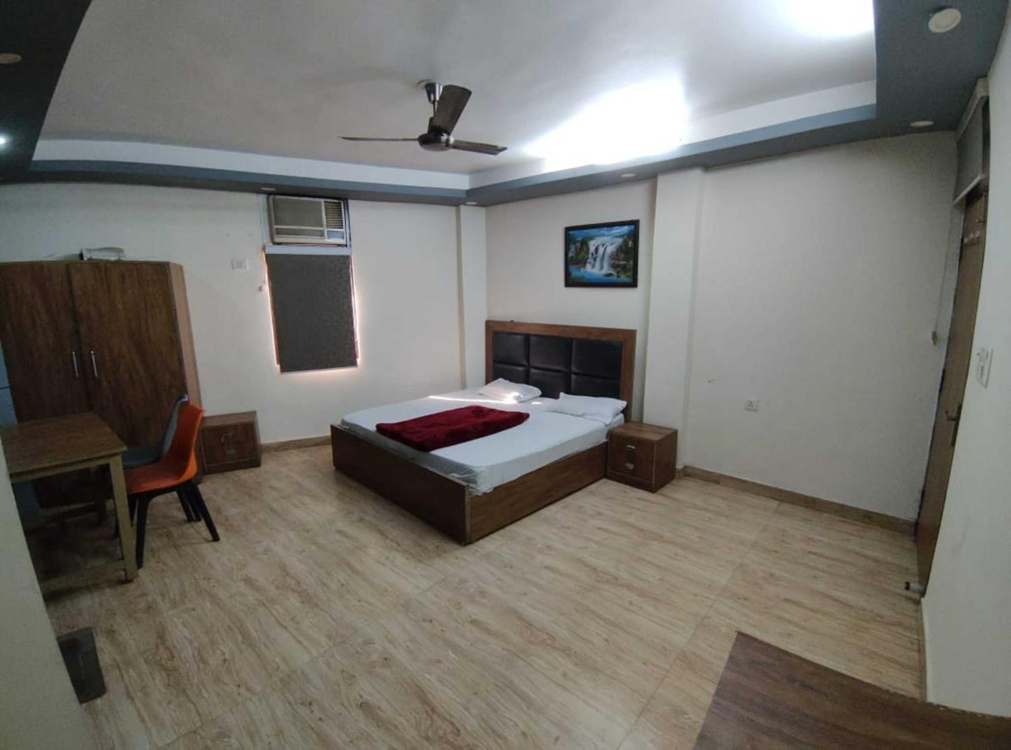 Luxury In Hauz Khas 4*