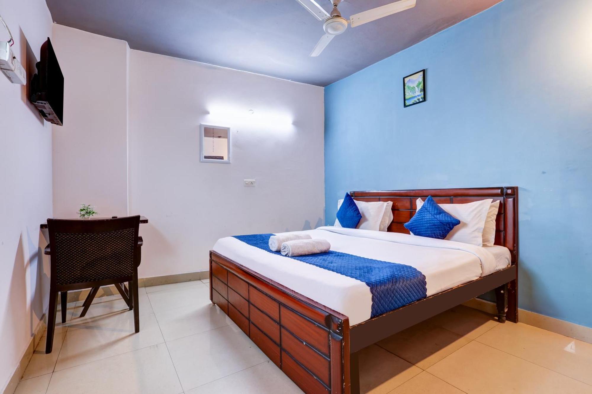 Hotel Luxury In Hauz Khas 4*